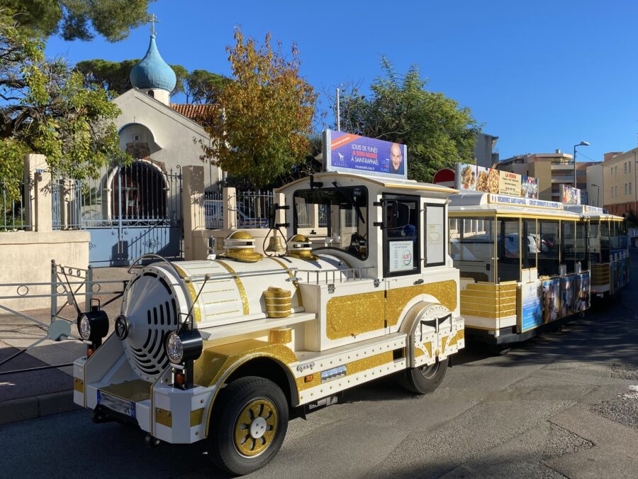 Demi_journee_Saintraphaelenpetittraintouristique