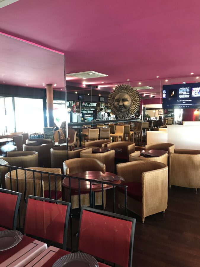 Garden ice café