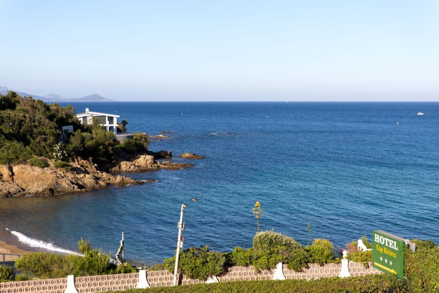 HOTEL CAP RIVIERA – ST-AYGULF – FREJUS