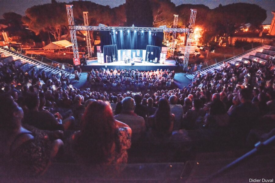 Les scènes en liberté